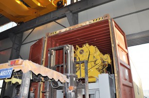 造成泥漿泵填料漏水原因有哪些？